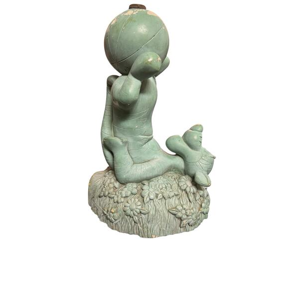 Vintage Disney White Swan Tigger Green Garden Sprinkler Resin 10” TESTED WORKS - Picture 1 of 8